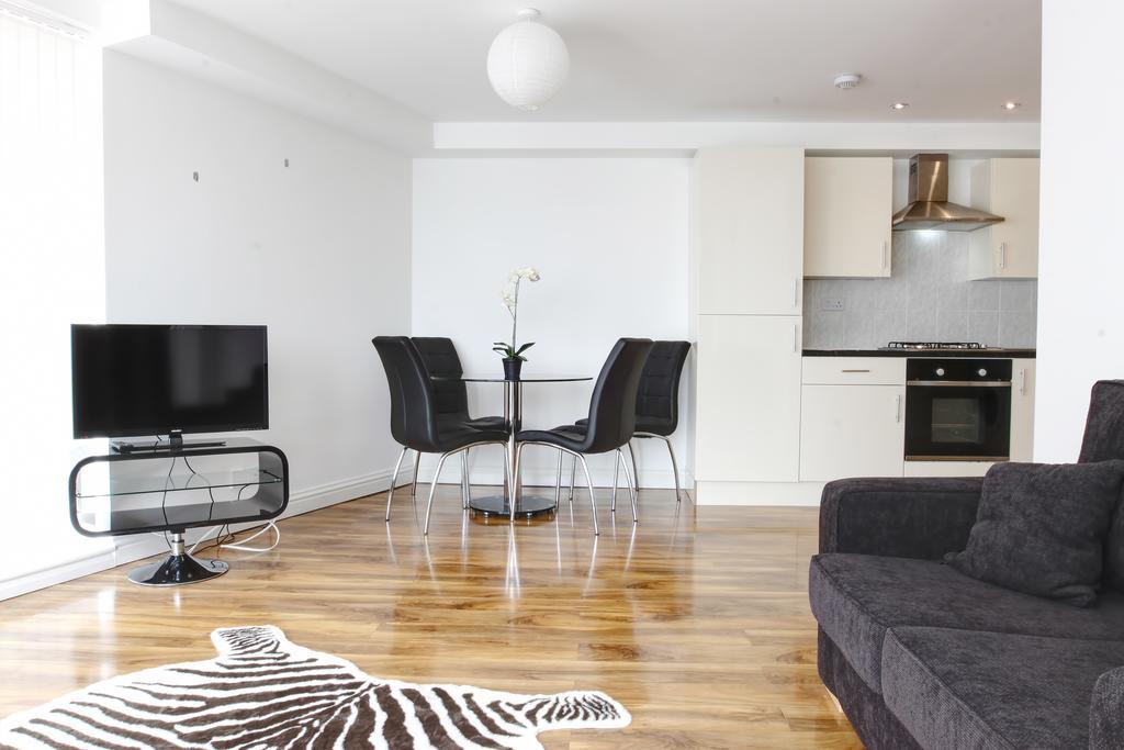 Radalco Apartments 하운슬로우 객실 사진